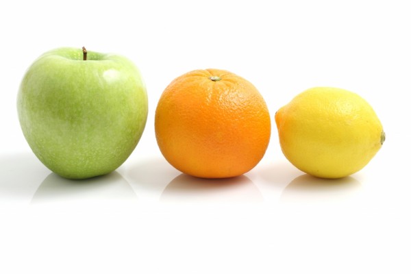 Obst-Parade Apfel, Orange, Zitrone